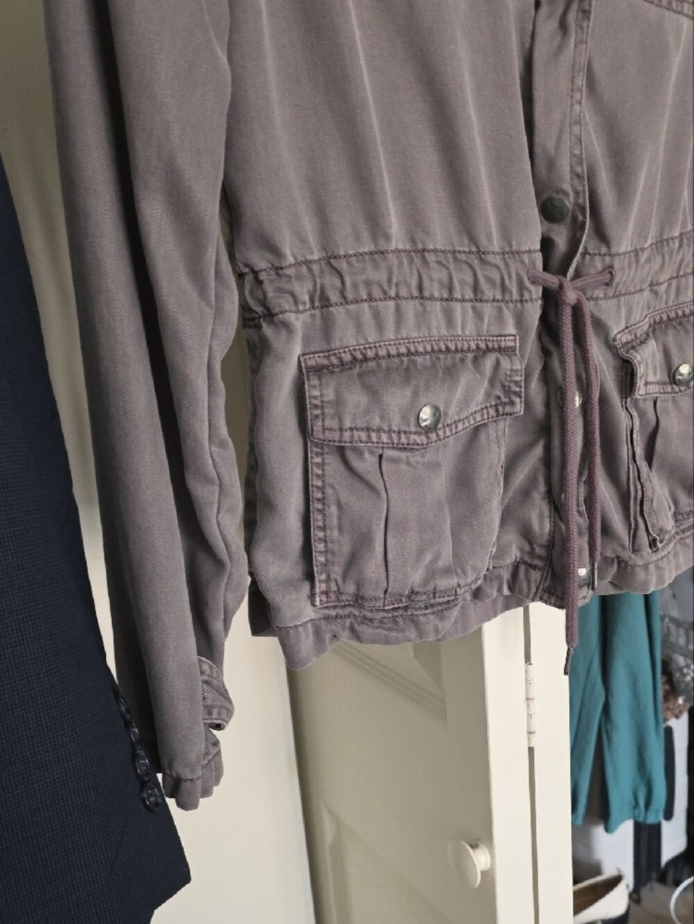 Max Jeans Gray Utility Drawstring Field Jacket - Picture 7 of 12